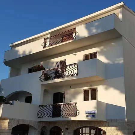 And Rogosic Daire Hvar Town